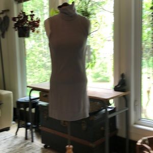 Lululemon size 8 tunic in lavender.  NWT